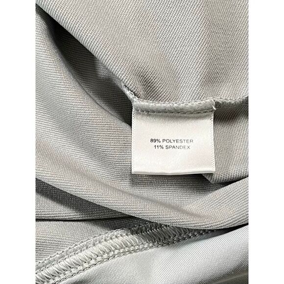 Peter Millar Perth Performance 1/4 Zip Barstool Sports British Grey Size XL EUC - Picture 9 of 11